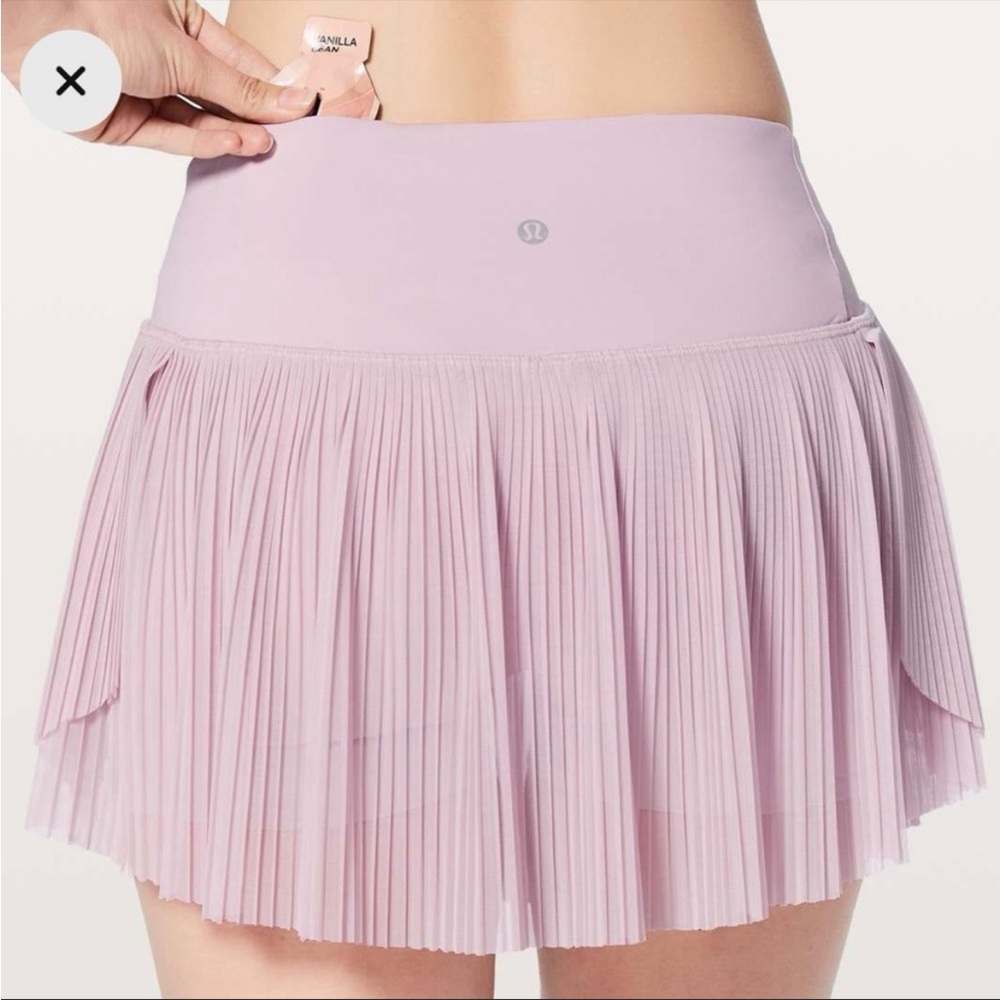 Lululemon Just Pleat It Skirt